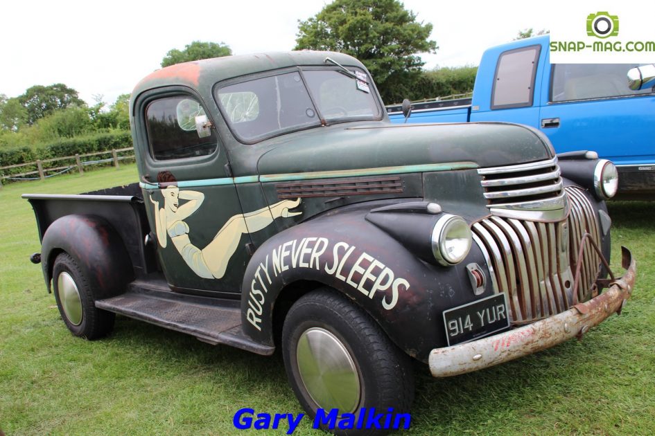 Knuckle Busters at the Barn Preview 2019